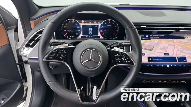 Mercedes-Benz E-Class W214 — Фото автомобиля 11