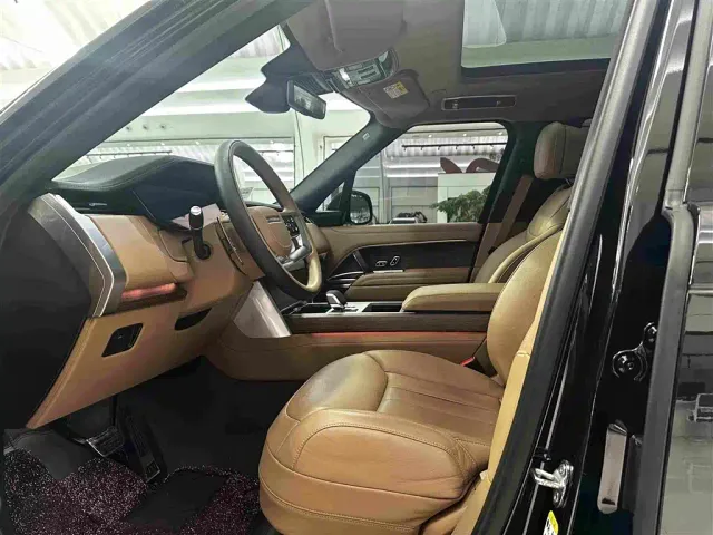 Land Rover Range Rover — Фото автомобиля 12