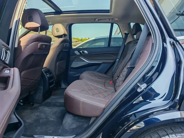 BMW X5 — Фото автомобиля 7