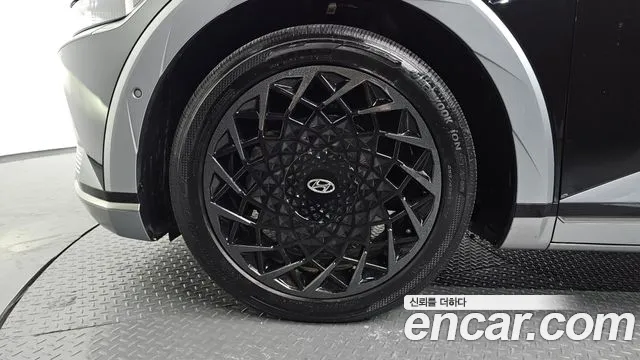 Hyundai Ioniq5 Ioniq5 Long Range AWD — Фото автомобиля 5