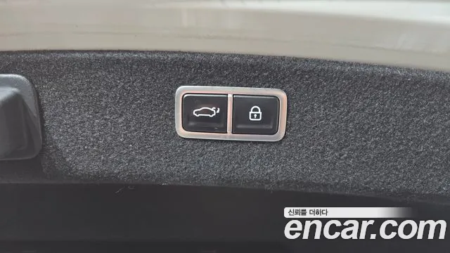 Genesis G80 Бензин 2.5 турбо AWD — Фото автомобиля 12