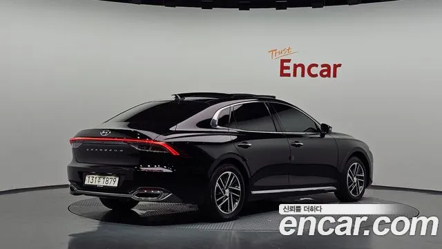 Hyundai Grandeur New — Фото автомобиля 2