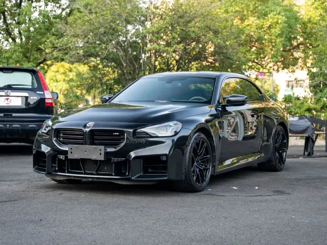 Фотография автомобиля — BMW M2