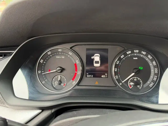 Skoda Octavia — Фото автомобиля 10