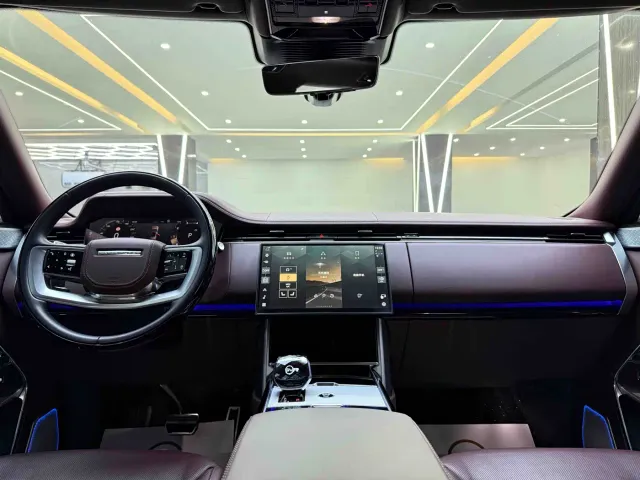 Land Rover Range Rover — Фото автомобиля 6