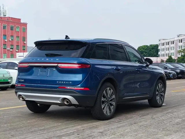 Lincoln Corsair — Фото автомобиля 16