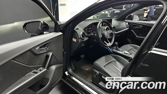 Audi Q2 35 TDI Premium — Фото автомобиля 10