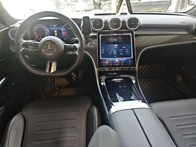 Mercedes-Benz C-Class — Фото автомобиля 9