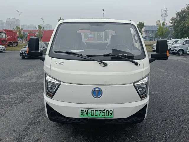 Feidie Auto UFO EF3 — Фото автомобиля 2