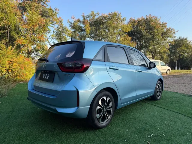 Honda Fit — Фото автомобиля 6