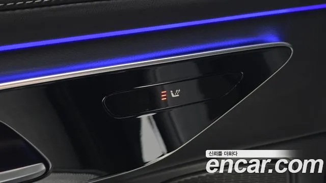 Mercedes-Benz E-Class — Фото автомобиля 19