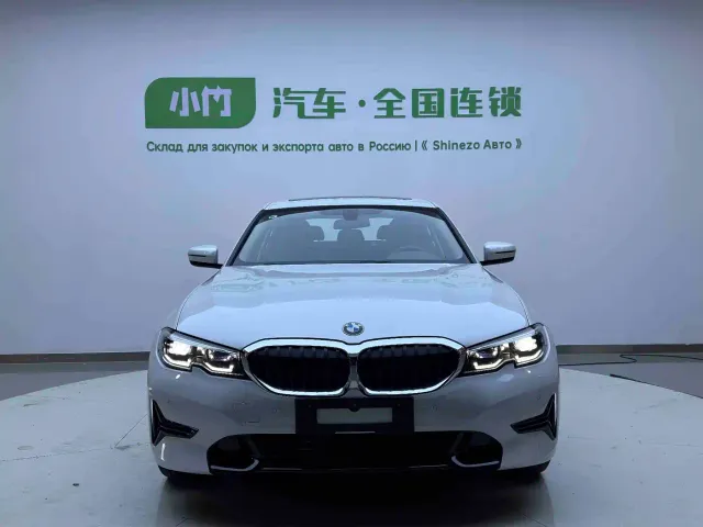 BMW 3 Series — Фото автомобиля 2