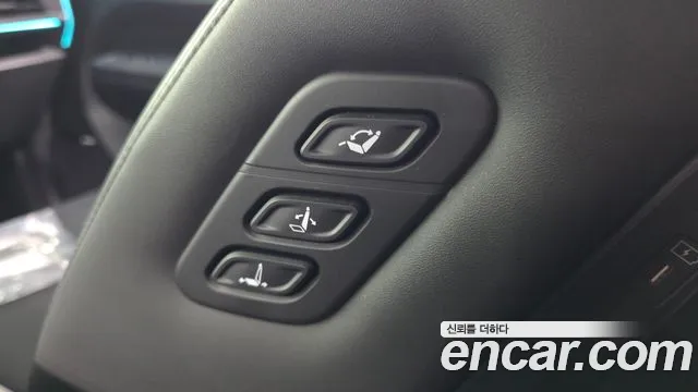 Hyundai Santa Fe MX5 — Фото автомобиля 23
