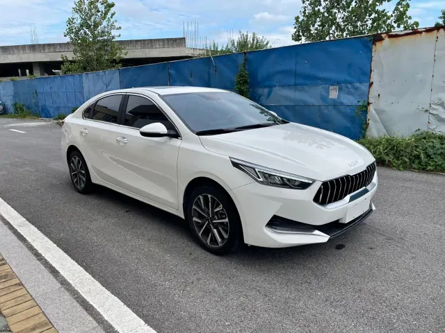 Kia K3 — Фото автомобиля 2