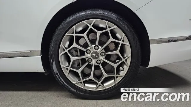 Genesis G80 RG3 — Фото автомобиля 6