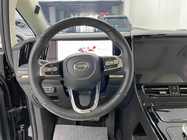 GAC Trumpchi Trumpchi E9 2023 E9 Grandmaster — Фото автомобиля 18
