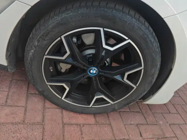 BMW i3 — Фото автомобиля 6
