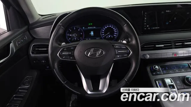 Hyundai Palisade Palisade Дизель 2.2 2WD — Фото автомобиля 10