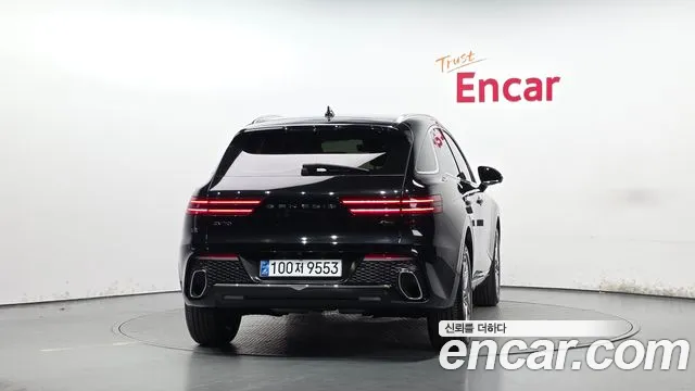 Genesis GV70 — Фото автомобиля 4