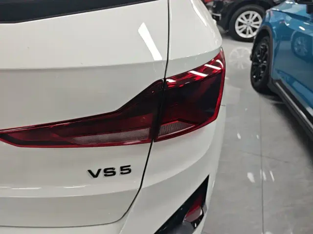 Jetta VS5 — Фото автомобиля 7