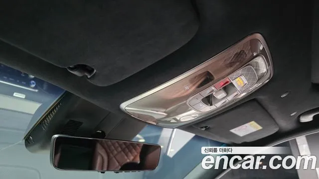 Genesis GV80 — Фото автомобиля 25