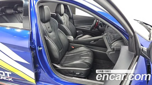 Hyundai AVANTE — Фото автомобиля 11