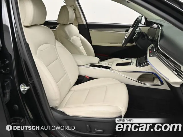 Hyundai Grandeur (New) Hybrid — Фото автомобиля 9