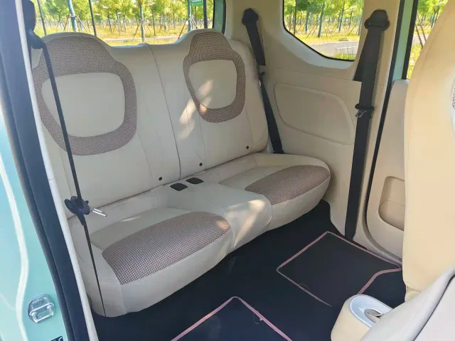 Wuling Hongguang Mini EV — Фото автомобиля 12