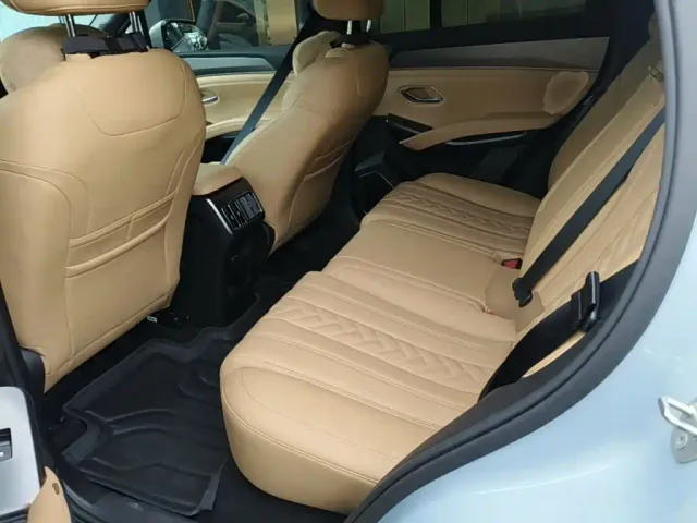 BYD Song L DM-i — Фото автомобиля 16