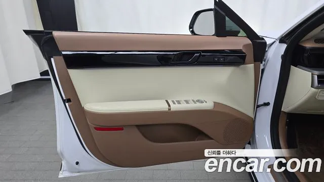 Hyundai Grandeur — Фото автомобиля 20