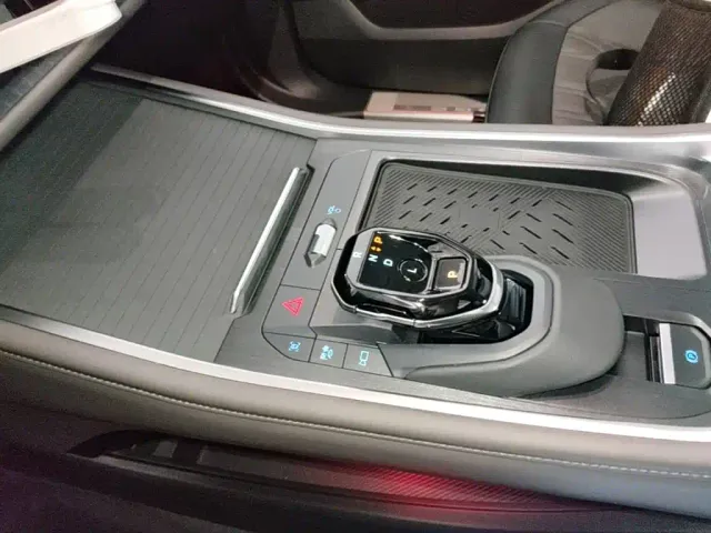 Ford Edge — Фото автомобиля 13