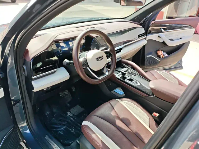 Geely Xingyue L — Фото автомобиля 7