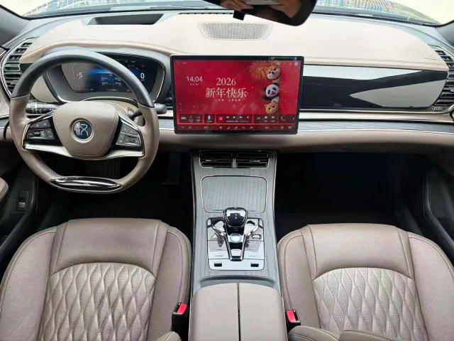 BYD Han — Фото автомобиля 5