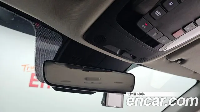 Kia Canival Carnival 4 поколение Дизель 7 мест Signature — Фото автомобиля 25