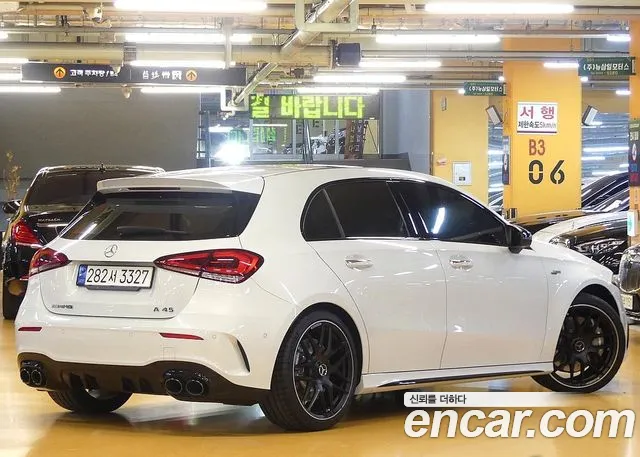 Mercedes-Benz A-Class — Фото автомобиля 2