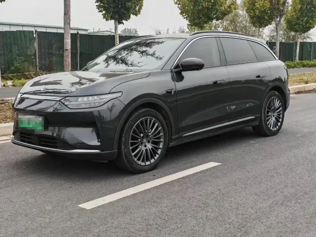 Фотография автомобиля — Leapmotor C11
