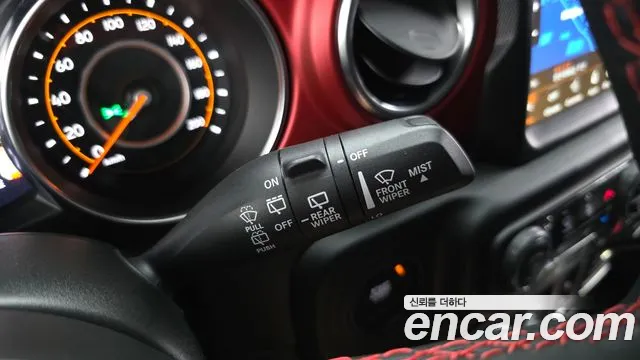 Jeep Wrangler Wrangler (JL) 2.0 Rubicon 2 двери — Фото автомобиля 28