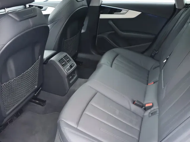 Audi Audi A5 (Import) 2024 Sportback 40 TFSI quattro Luxury Dynamic — Фото автомобиля 13