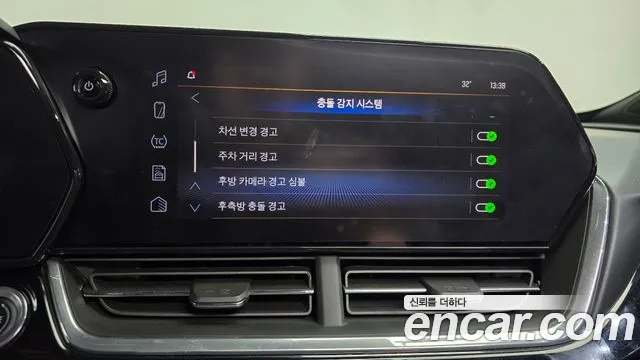 ChevroletGMDaewoo Trax Trax Кроссовер — Фото автомобиля 28