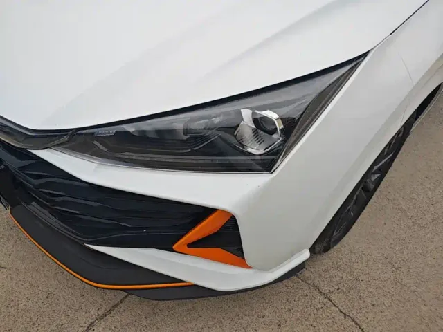 Dongfeng Yixuan — Фото автомобиля 23