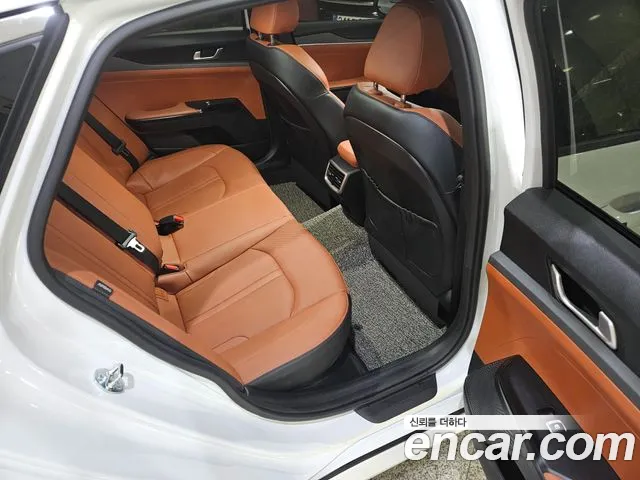 Kia K5 Generation 3 — Фото автомобиля 5