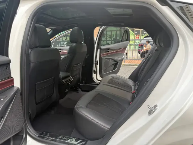 Ford Mondeo — Фото автомобиля 13