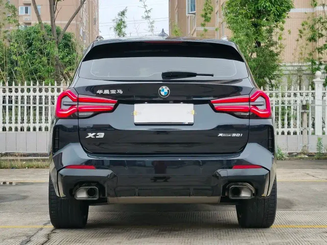 BMW X3 — Фото автомобиля 4