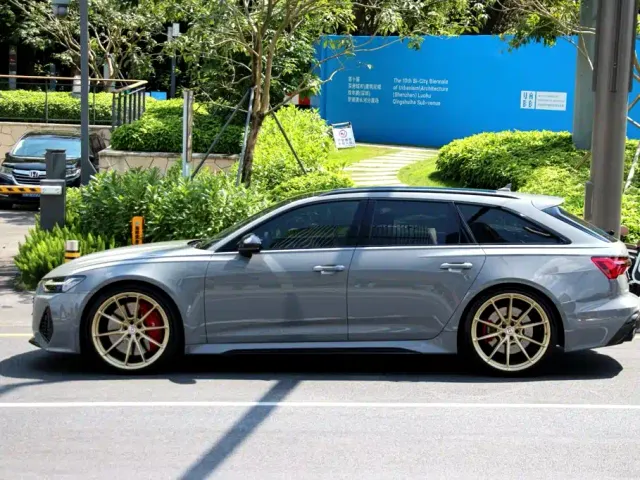 Audi RS 6 — Фото автомобиля 3