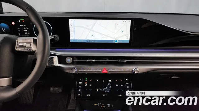Hyundai Grandeur Grandeur (GN7) 2.5 Бензин 2WD — Фото автомобиля 14