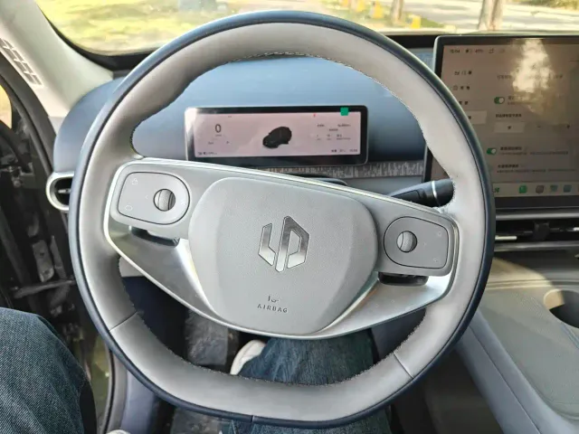 Leapmotor A10 — Фото автомобиля 5
