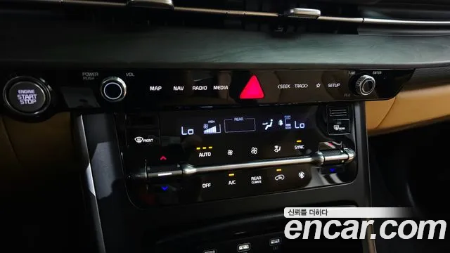 Kia Canival Carnival 4 поколение Дизель 11 мест Prestige — Фото автомобиля 18