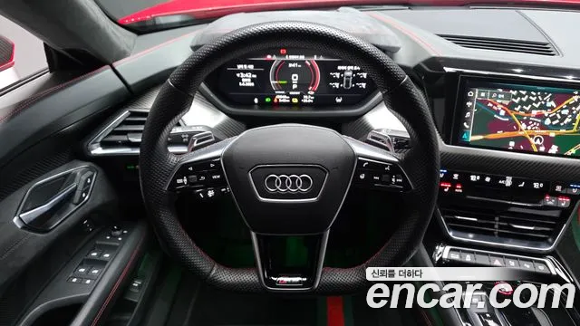 Audi RS e-tron GT — Фото автомобиля 12