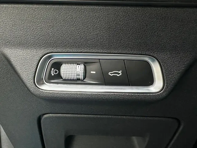 Geely Emgrand S — Фото автомобиля 9