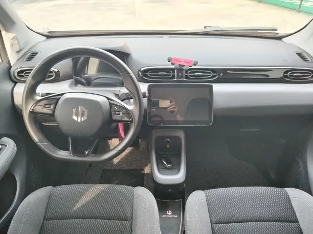 Leapmotor T03 — Фото автомобиля 15